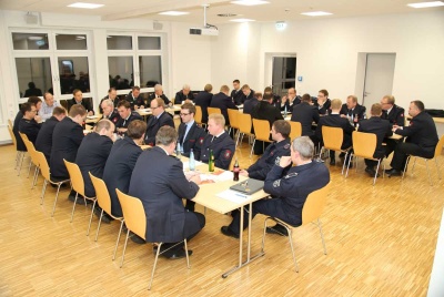 stadt_aktivitaeten_2016/2016-11-07_dienstbesprechung_01.jpg